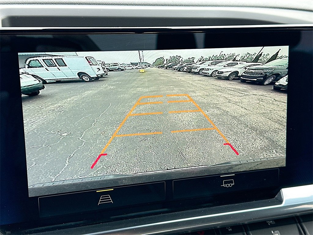 Certified 2025 Chevrolet Silverado 1500 LT image 13