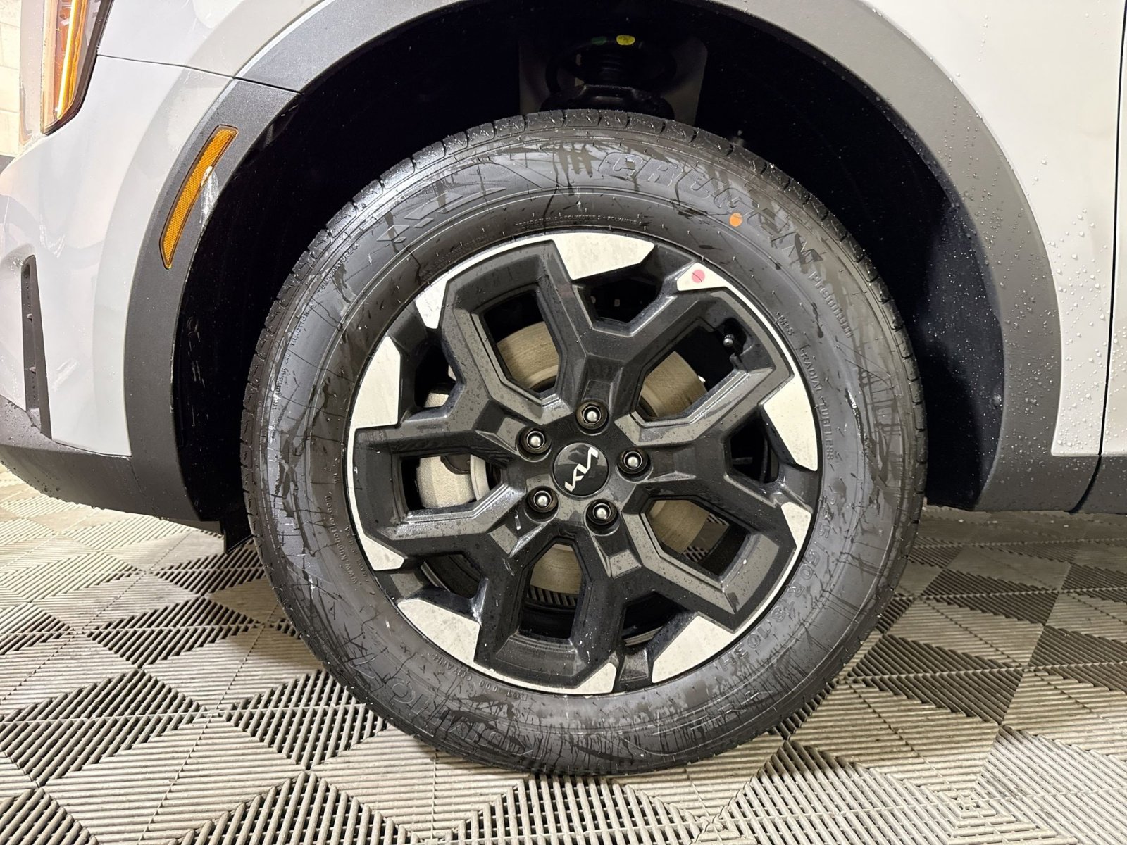 New 2026 Kia Sorento S image 12