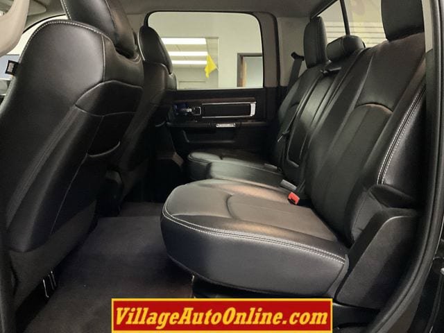 Used 2018 RAM 3500 Laramie AWD/4WD image 25