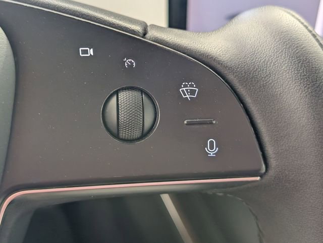 Used 2023 Tesla Model S Standard Range image 14