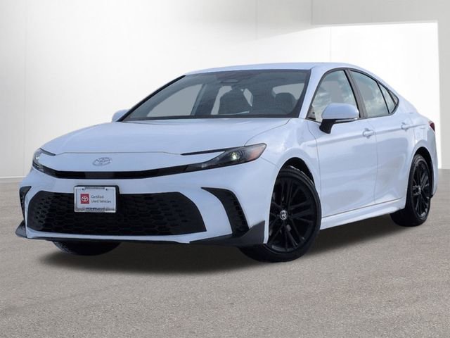 Used 2026 Toyota Camry SE w/ Convenience Package FWD image 1
