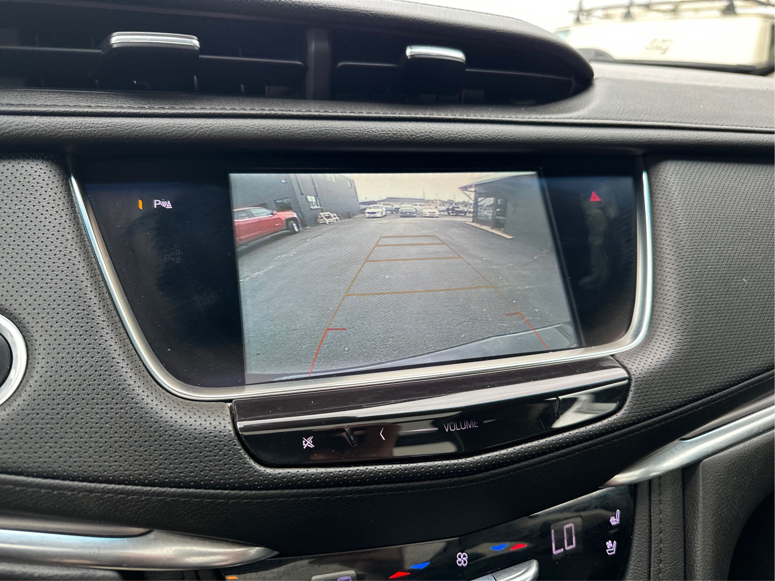 Used 2018 Cadillac XT5 Premium Luxury AWD/4WD image 31