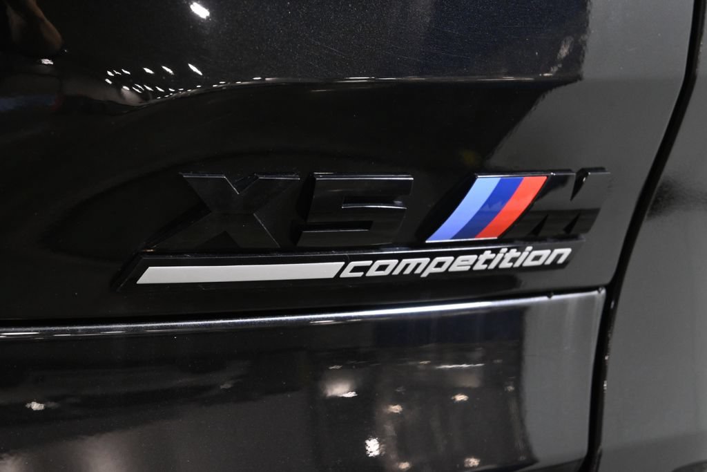 Used 2025 BMW X5 M Competition w/ Executive Package AWD/4WD image 39