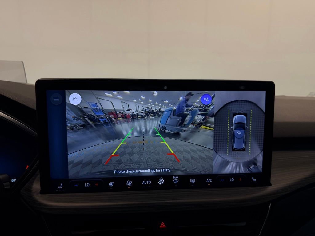 Used 2023 Ford Escape Platinum w/ Premium Technology Package image 23