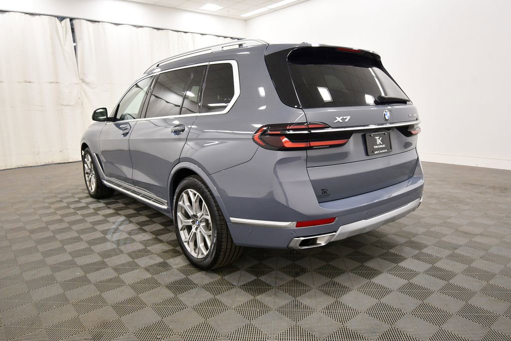 Used 2026 BMW X7 xDrive40i AWD/4WD image 5