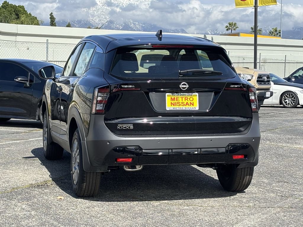 New 2026 Nissan Kicks S image 3