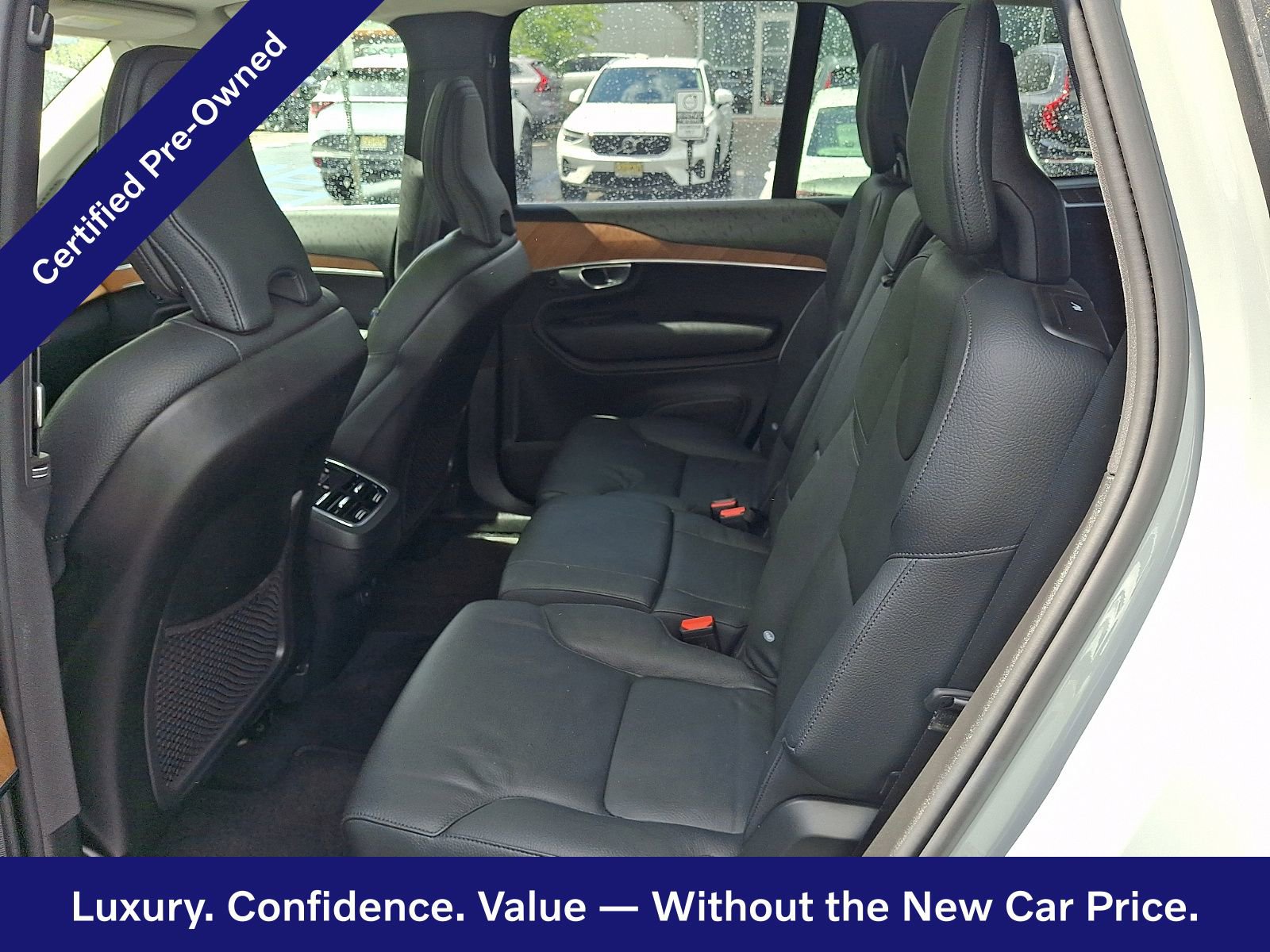 Certified 2024 Volvo XC90 B5 Plus AWD/4WD image 11