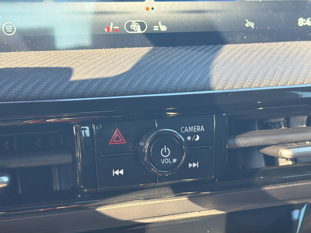 New 2026 Nissan Kicks SR w/ Cold Weather Package image 26