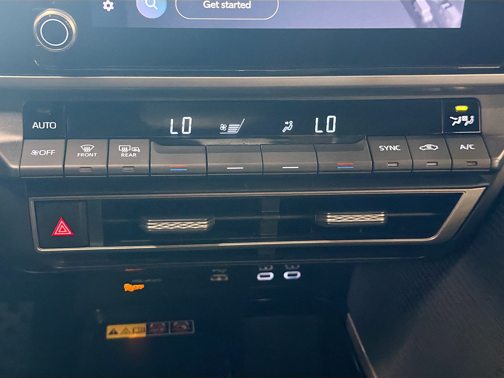 Used 2025 Toyota Camry SE FWD image 24