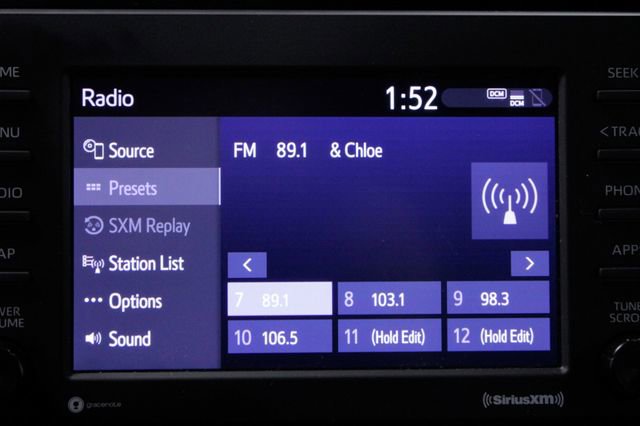 Used 2022 Toyota RAV4 SE w/ Convenience Package image 31