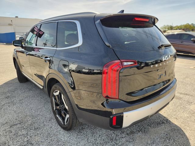 Used 2025 Kia Telluride S image 5
