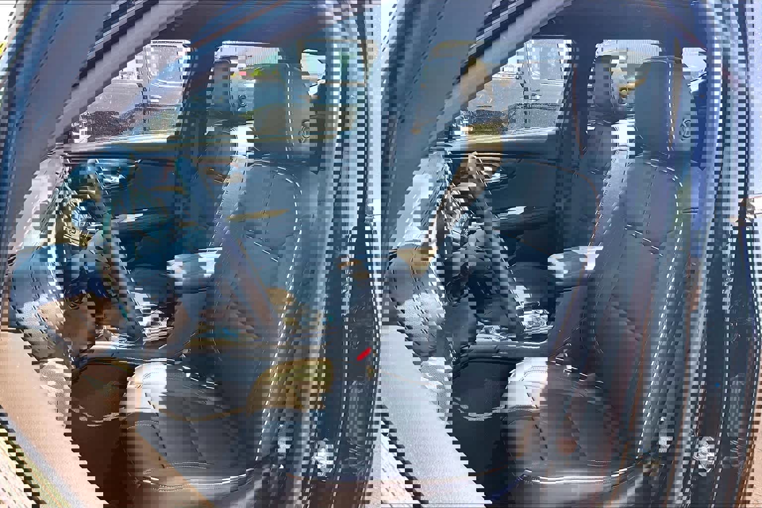 Used 2021 Chevrolet Blazer Premier w/ Driver Confidence II Package image 10