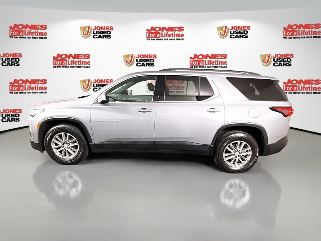 Used 2023 Chevrolet Traverse LT w/ Rear Camera Mirror Package AWD/4WD image 14