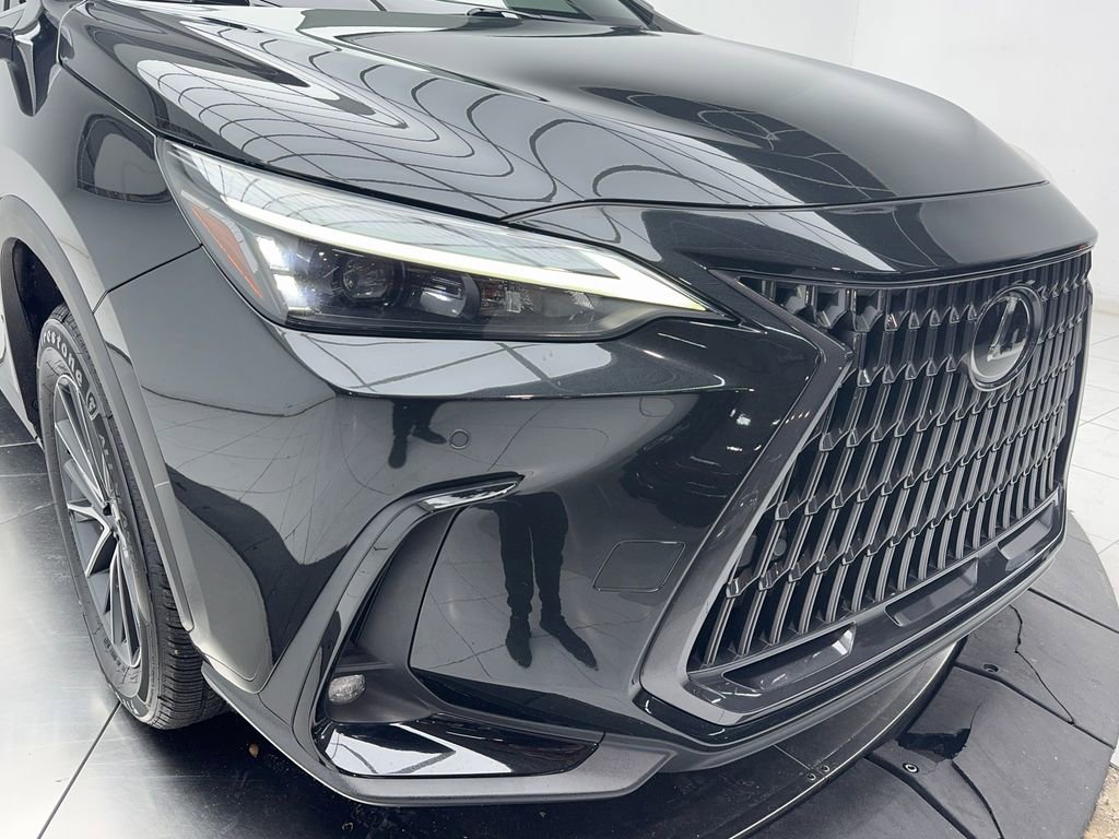 Used 2022 Lexus NX 350 AWD image 3