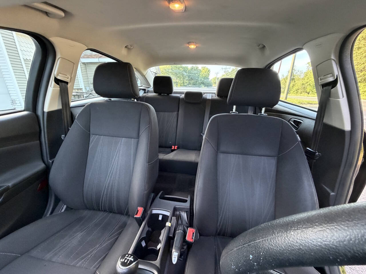 Used 2018 Ford Focus S FWD image 20