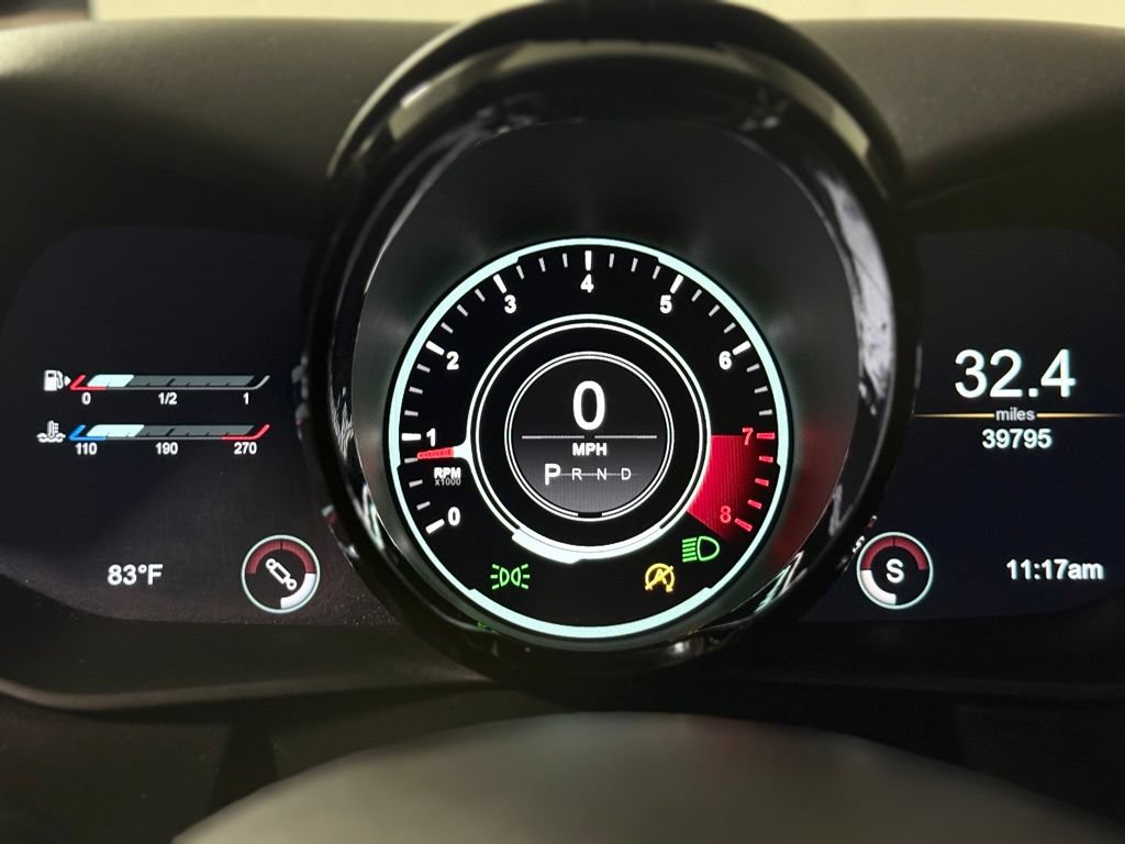 Used 2020 Aston Martin V8 Vantage Coupe RWD image 13