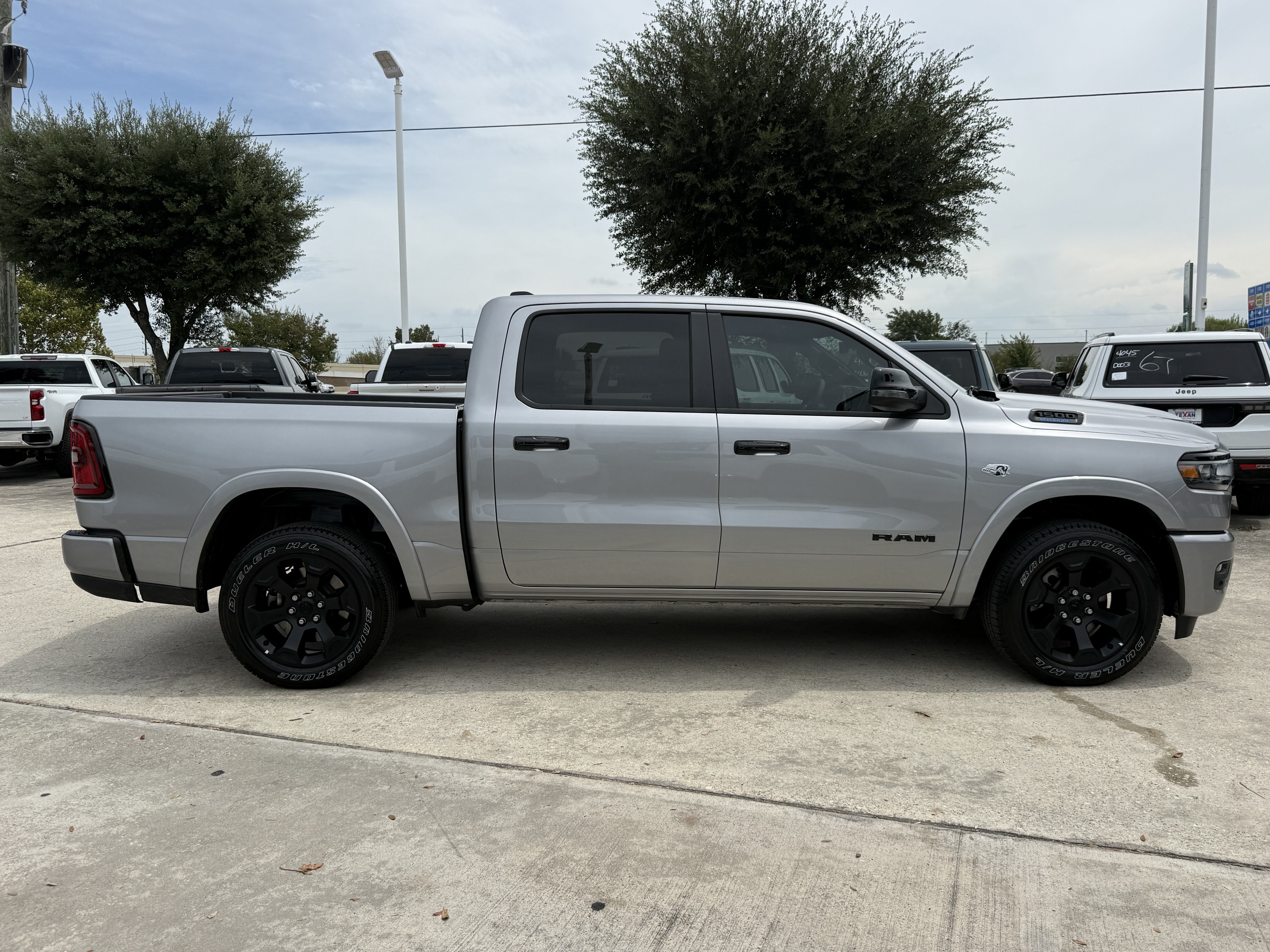 Used 2026 RAM 1500 Lone Star AWD/4WD image 3