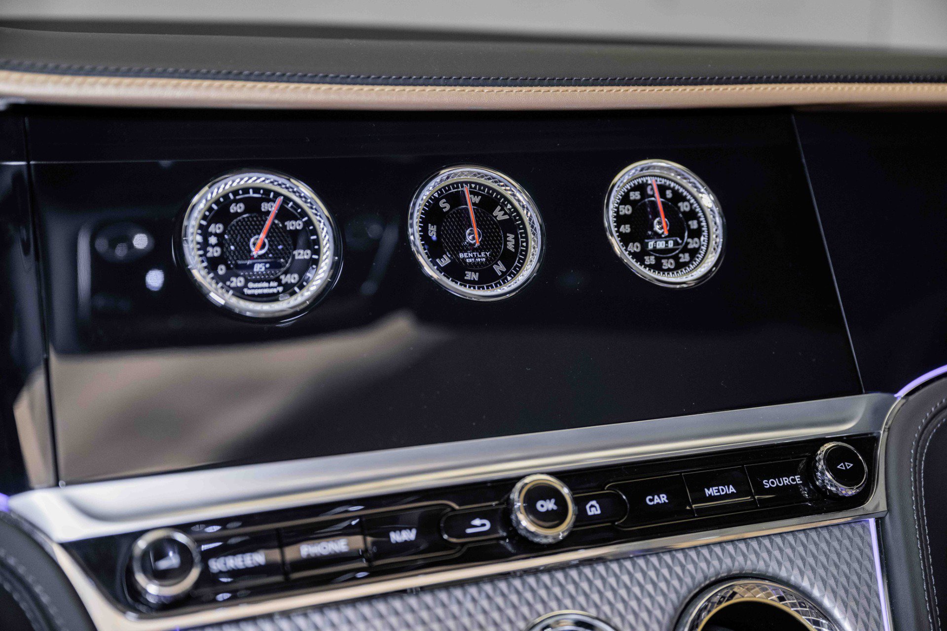 Used 2024 Bentley Continental GT Mulliner image 29