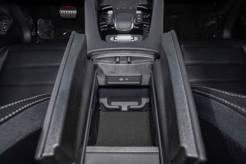 New 2026 Mercedes-Benz GLS 450 4MATIC image 24