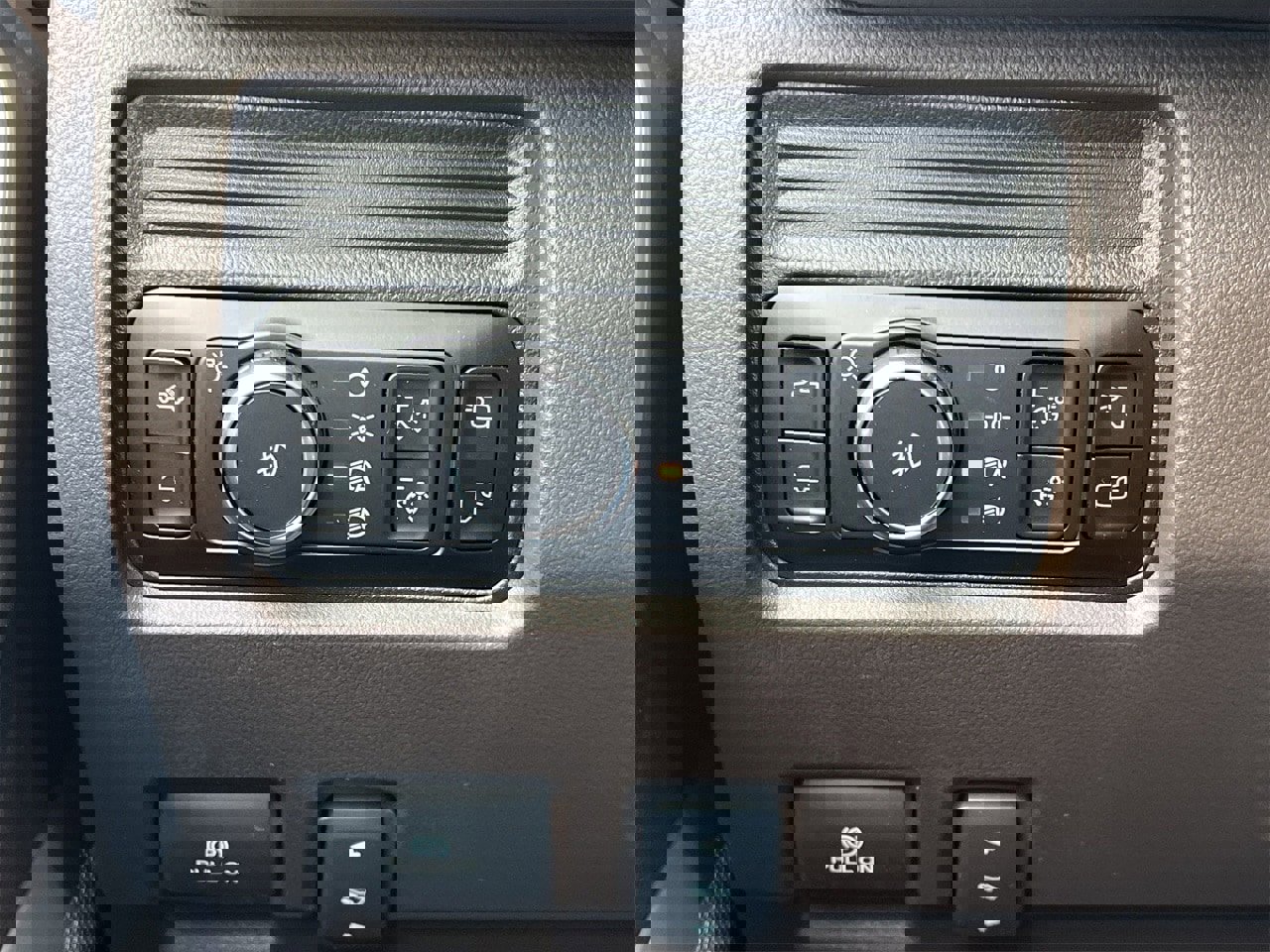 New 2025 Ford F250 King Ranch w/ Chrome Package image 20