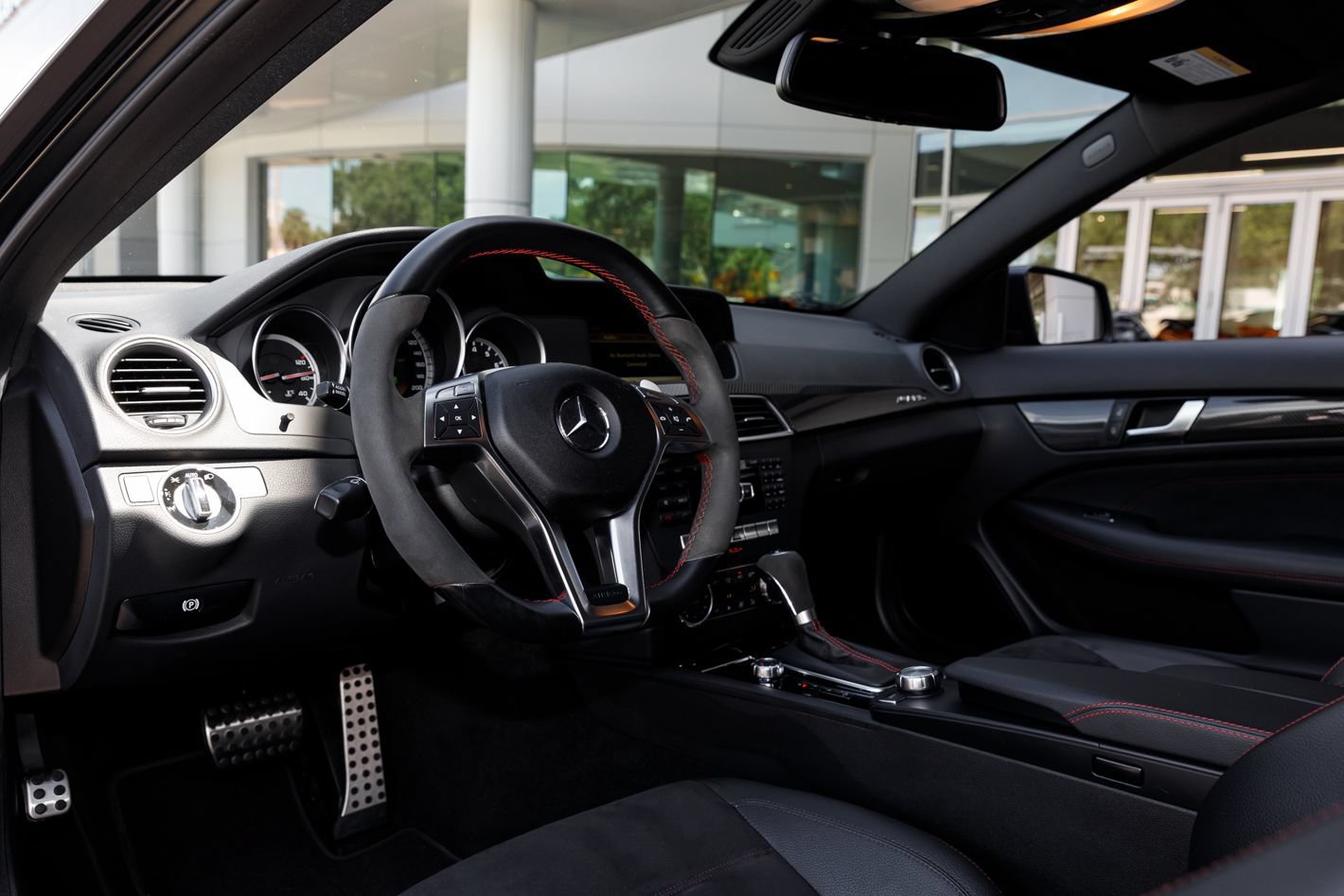 Used 2012 Mercedes-Benz C 63 AMG Coupe image 40