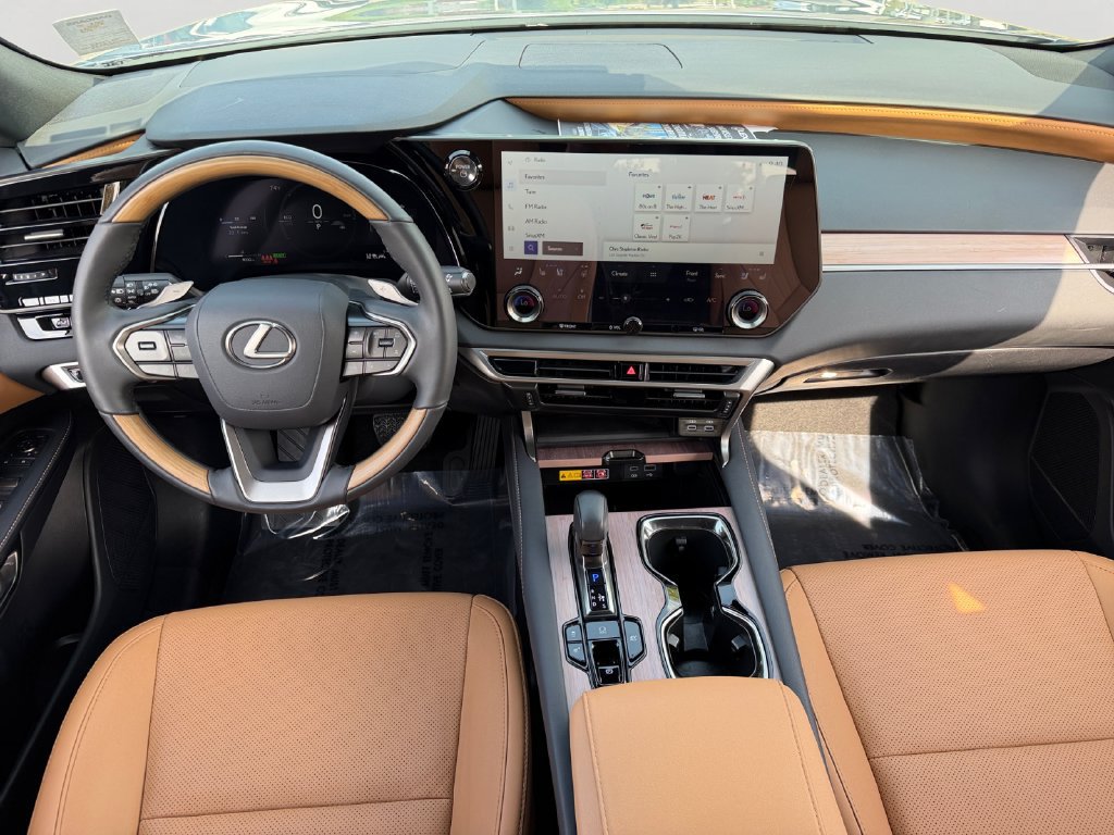 Certified 2025 Lexus RX 350h AWD/4WD image 13