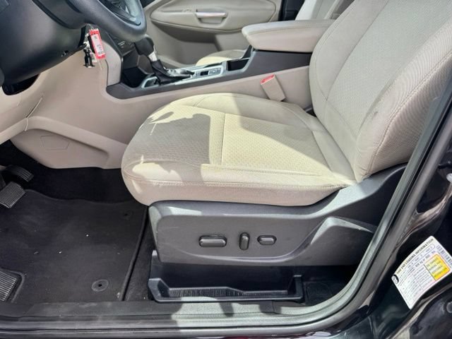 Used 2017 Ford Escape SE FWD image 17