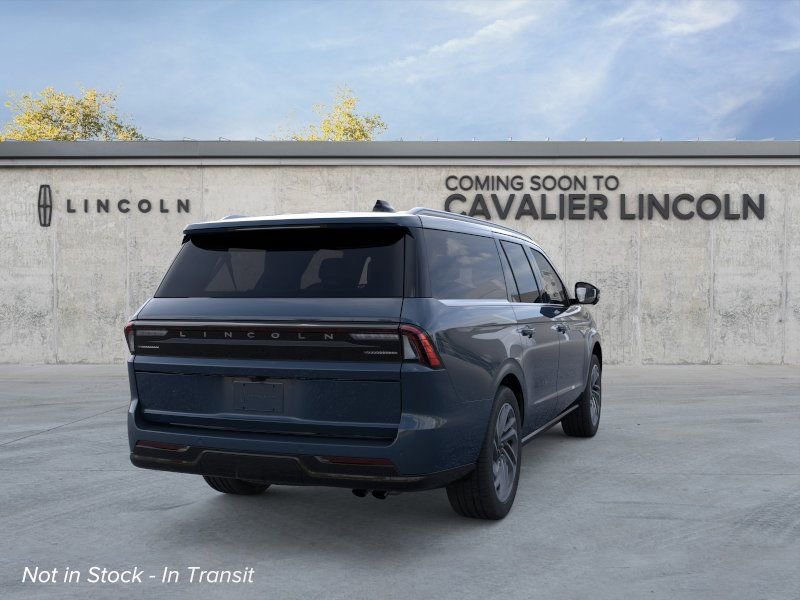 New 2026 Lincoln Navigator L Reserve AWD/4WD image 8