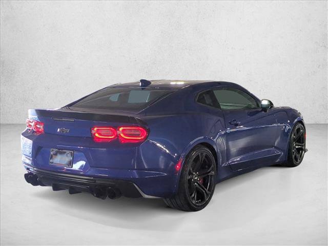 Used 2019 Chevrolet Camaro SS RWD image 5