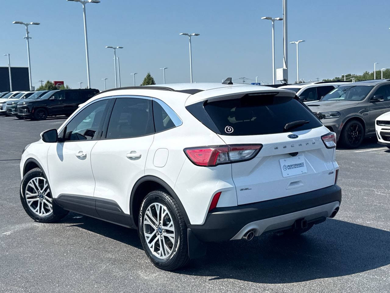 Used 2022 Ford Escape SEL w/ Class II Trailer Tow Package AWD/4WD image 5