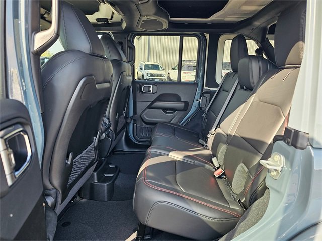 New 2025 Jeep Wrangler Unlimited Rubicon image 13