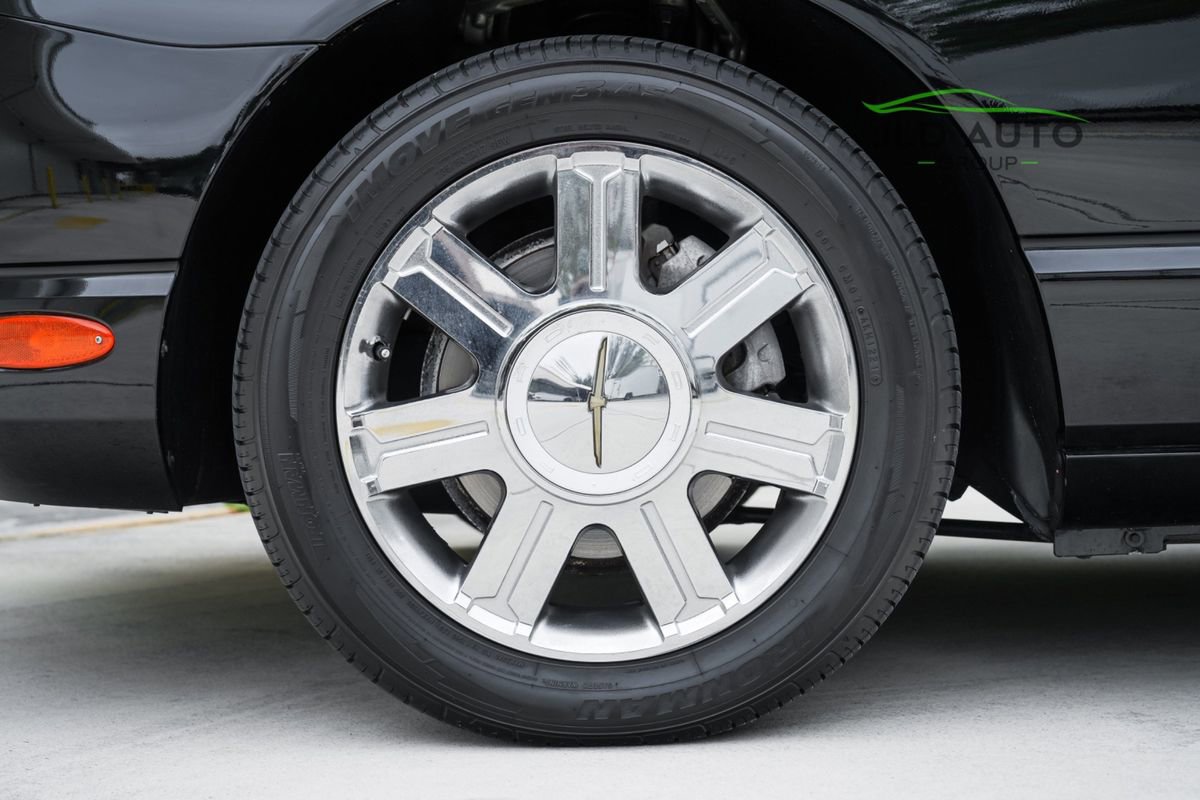 Used 2004 Ford Thunderbird Premium image 46