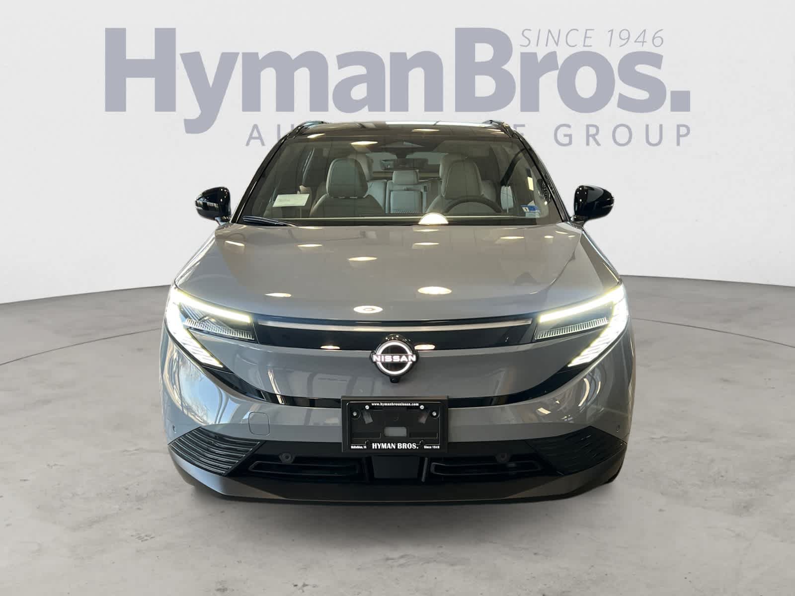 New 2026 Nissan Leaf Platinum+ w/ Cargo Package (Platinum+) FWD image 9