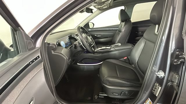 Certified 2024 Hyundai Tucson Limited AWD/4WD image 11