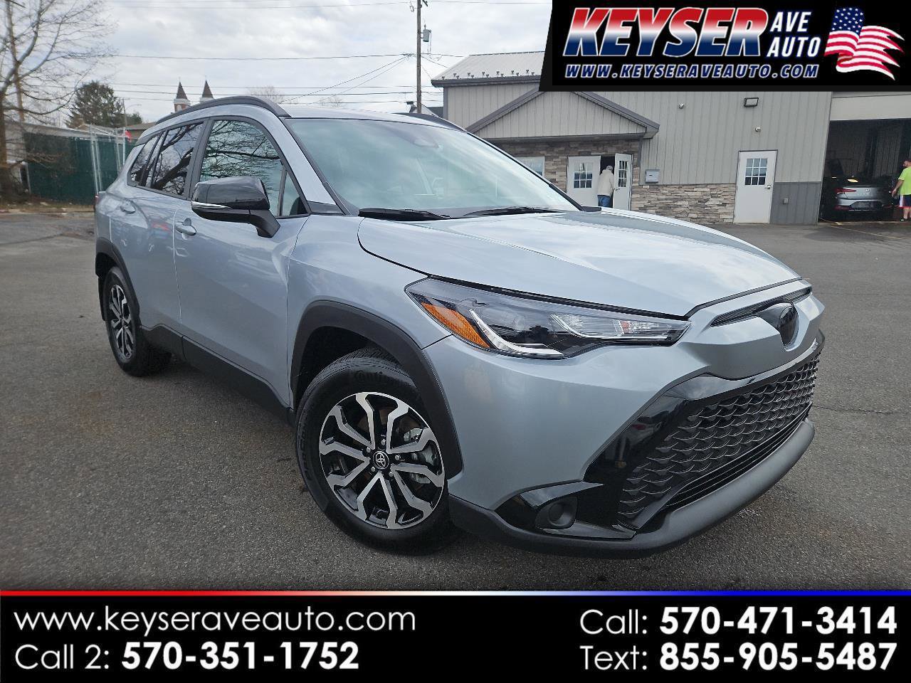 Used 2025 Toyota Corolla Cross AWD Hybrid w/ Moonroof Package image 1