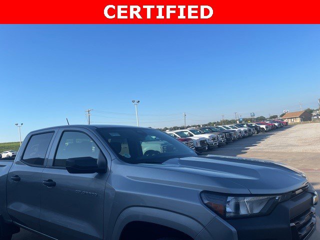 Used 2024 Chevrolet Colorado W/T image 4