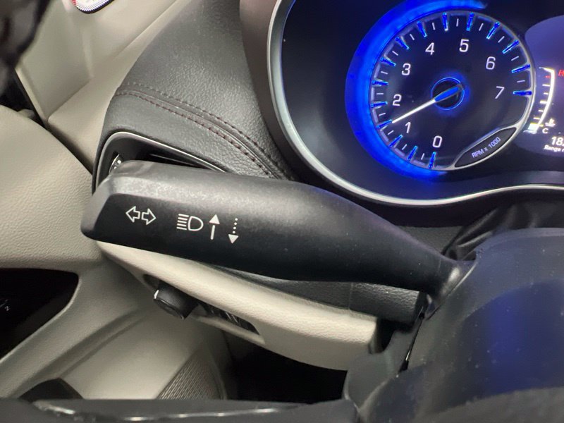 Used 2019 Chrysler Pacifica Limited FWD image 23