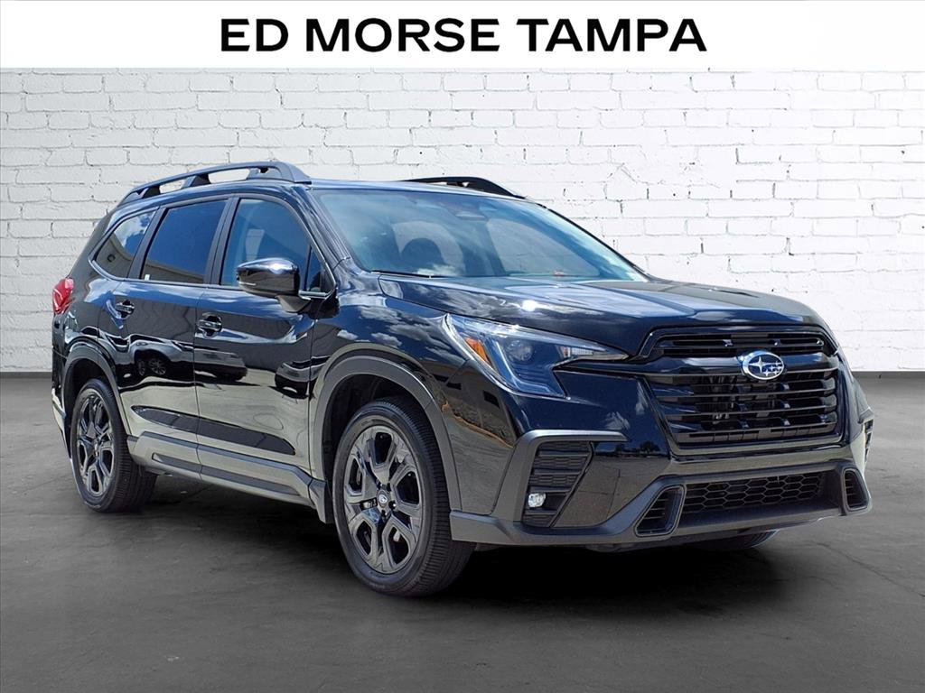 Used 2025 Subaru Ascent Onyx Edition w/ Onyx Package AWD/4WD image 5