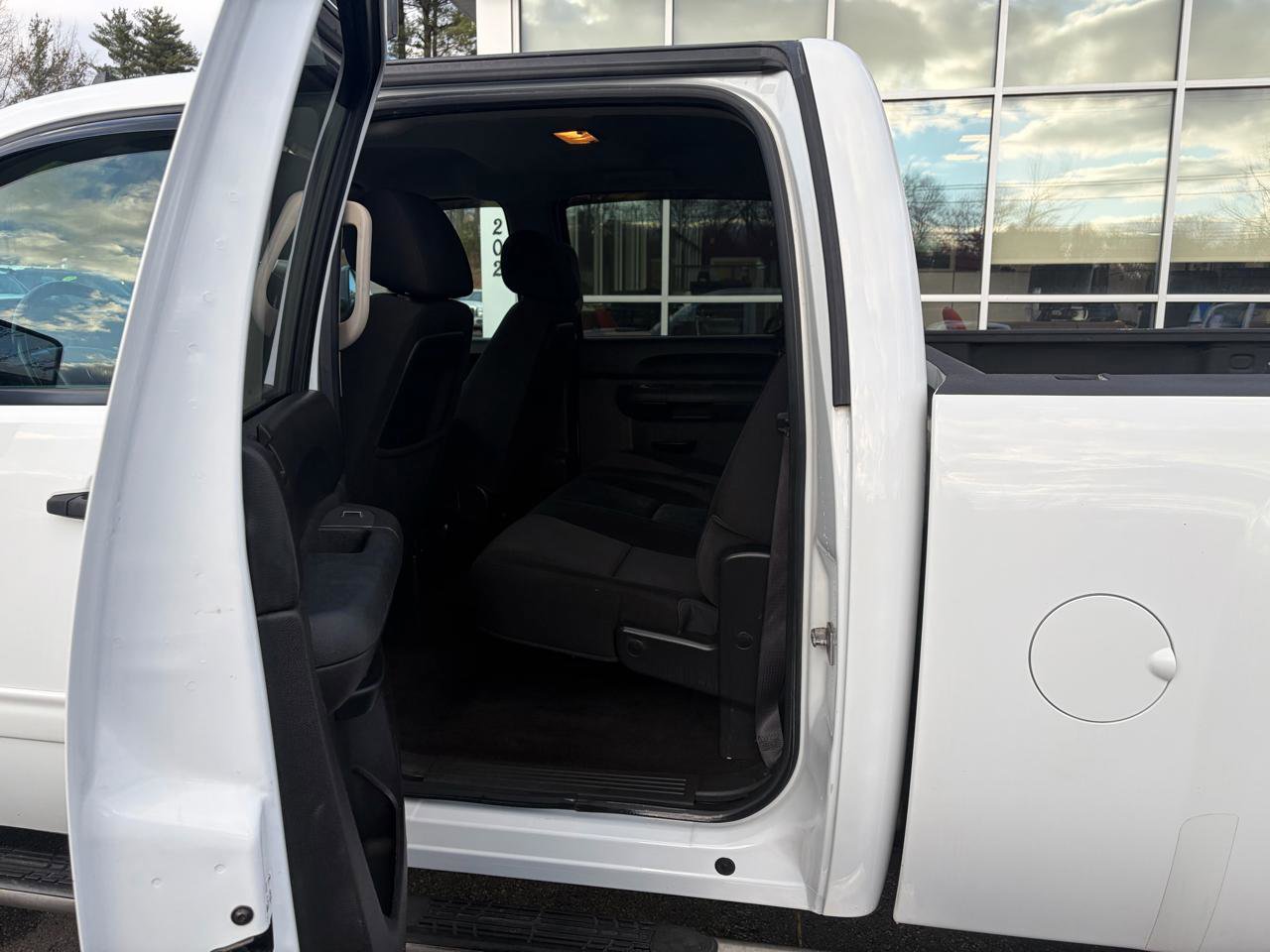 Used 2012 Chevrolet Silverado 2500 LT w/ Snow Plow Prep Package image 35