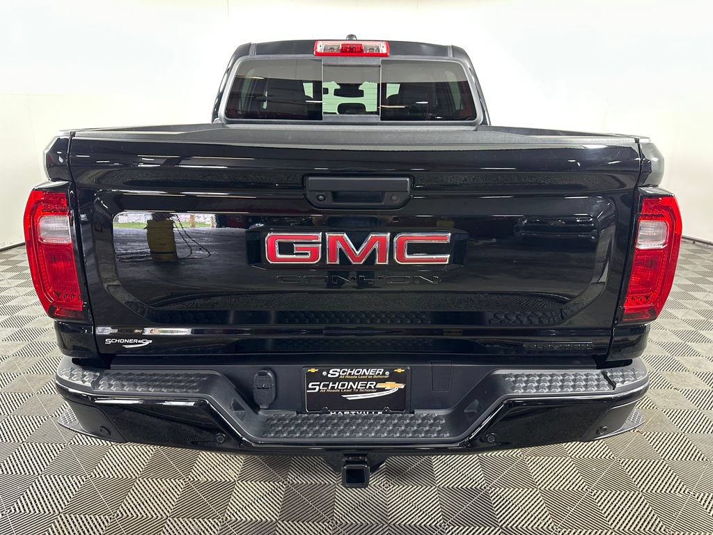 Used 2024 GMC Canyon Elevation w/ Convenience Package AWD/4WD image 4