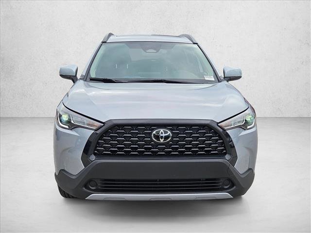 Used 2024 Toyota Corolla Cross LE w/ Moonroof Package FWD video 2