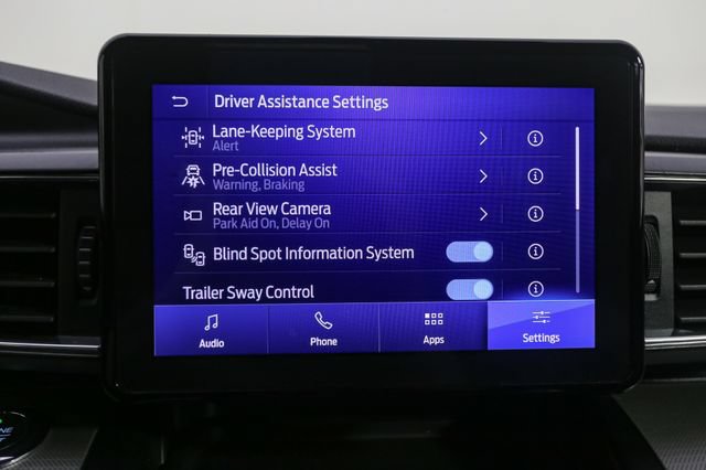 Used 2020 Ford Explorer XLT w/ Equipment Group 202A AWD/4WD image 24
