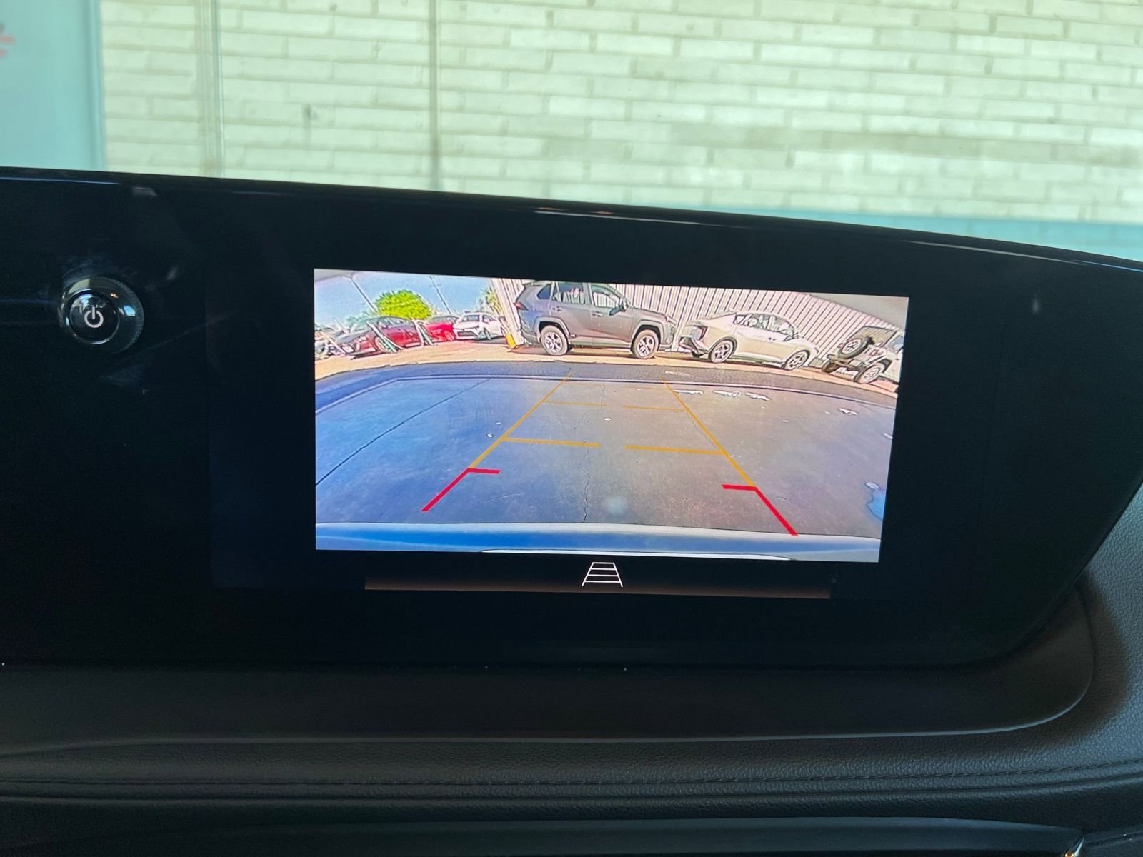 Used 2025 Buick Encore GX Preferred image 17