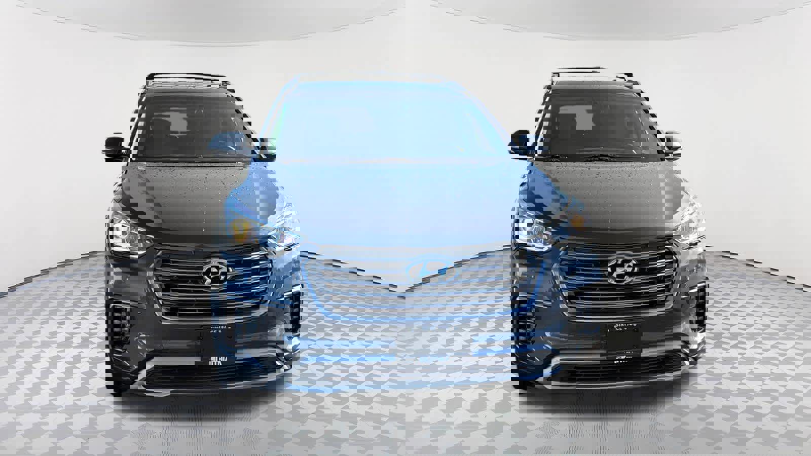 Used 2017 Hyundai Santa Fe Limited image 2