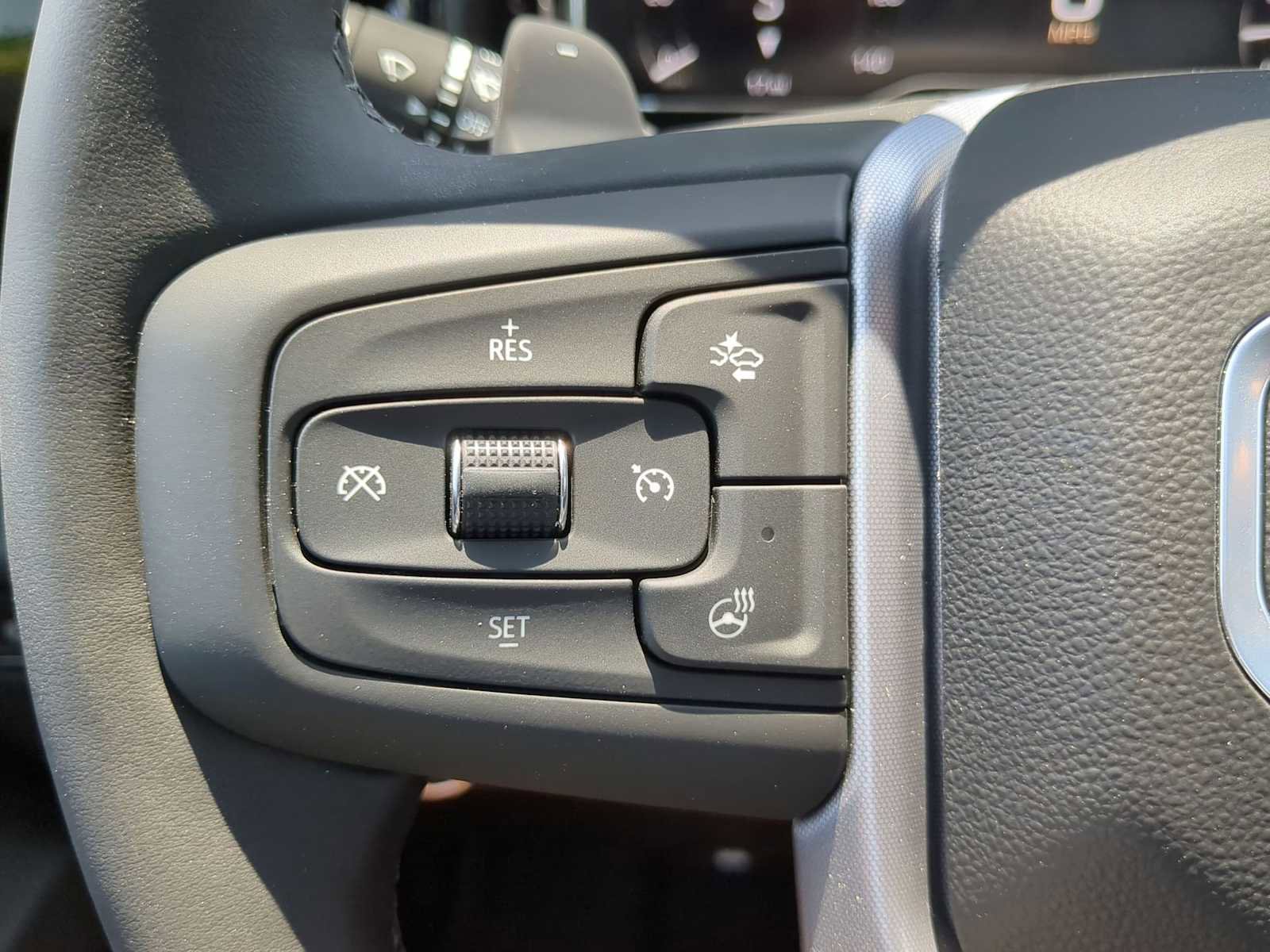 New 2025 GMC Sierra 1500 Elevation w/ LPO, Elevation Black Package image 16