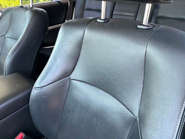 Used 2017 Toyota 4Runner Limited AWD/4WD image 19