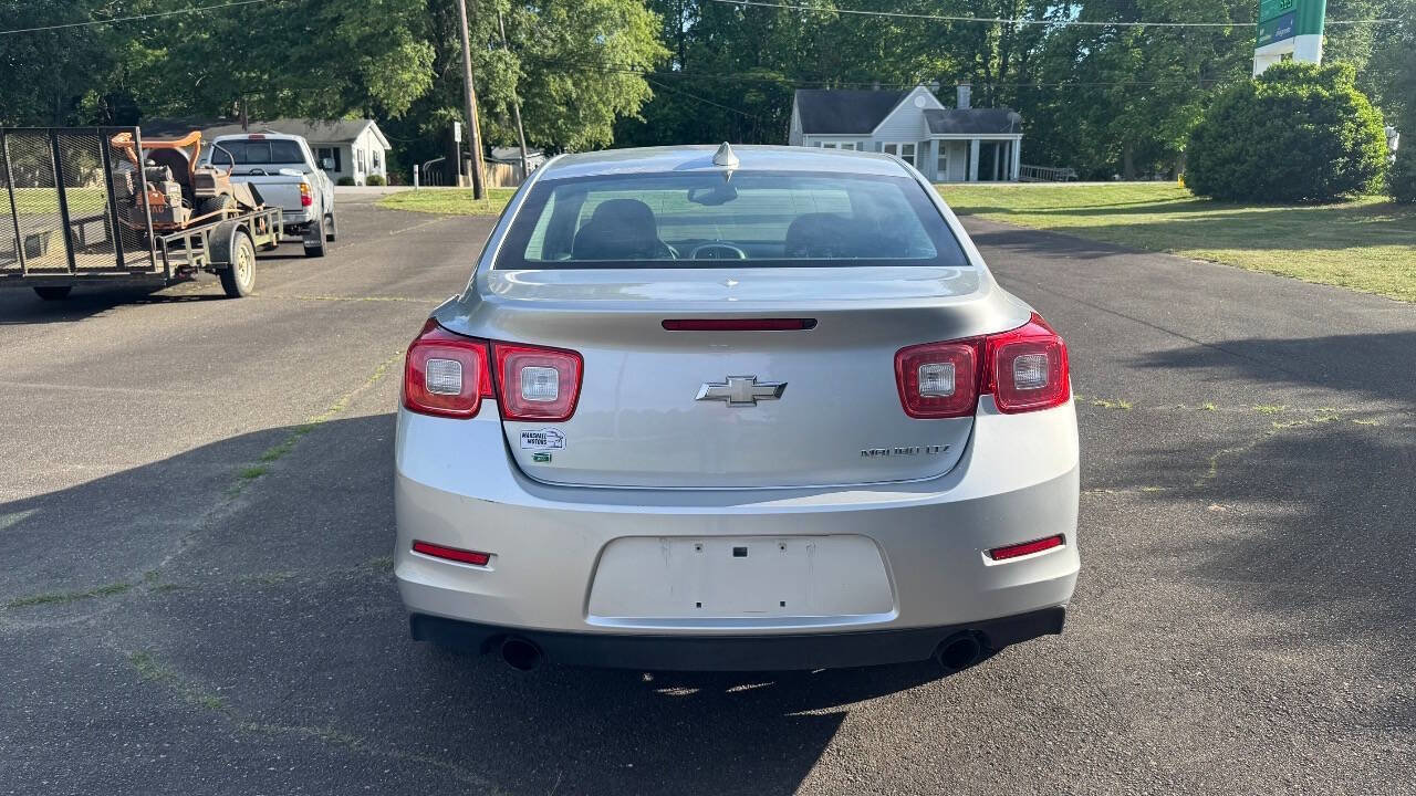 Used 2016 Chevrolet Malibu LTZ FWD image 7