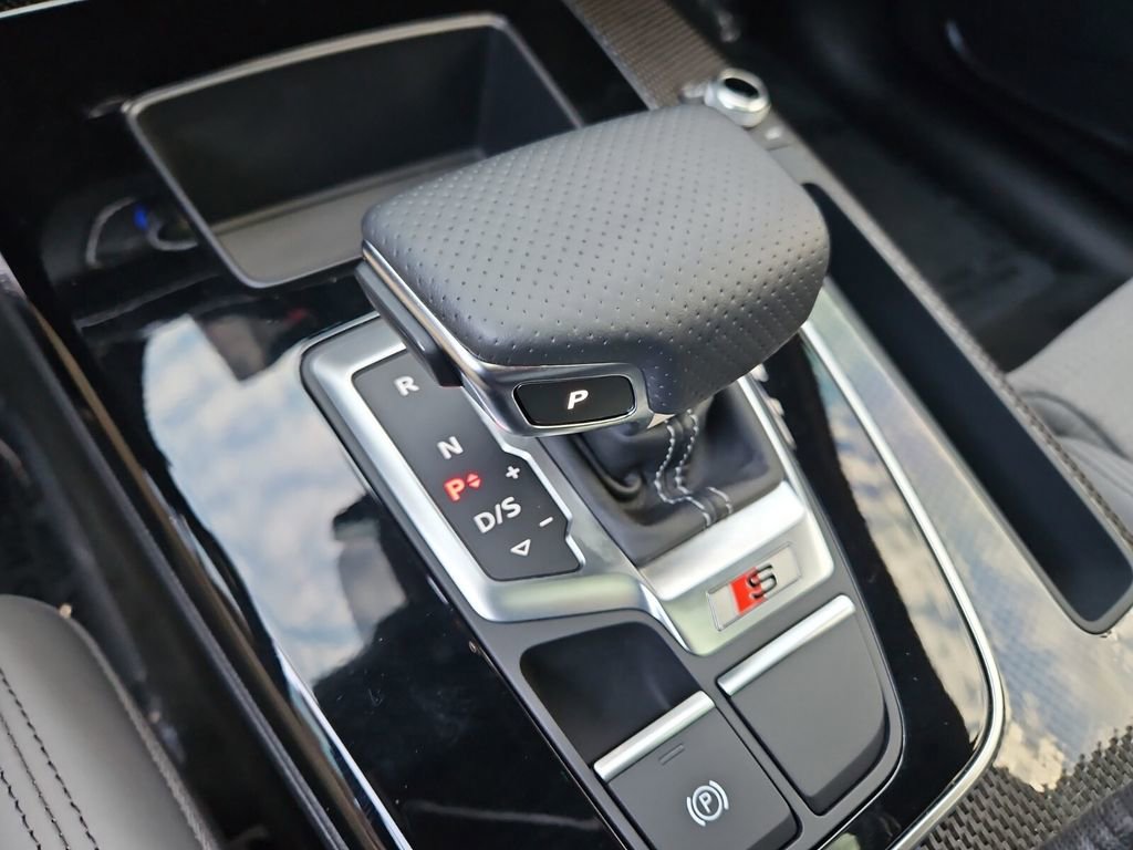Used 2024 Audi SQ5 Premium image 22