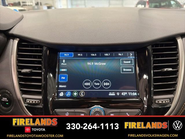 Used 2018 Chevrolet Trax LT w/ LT Convenience Package image 23