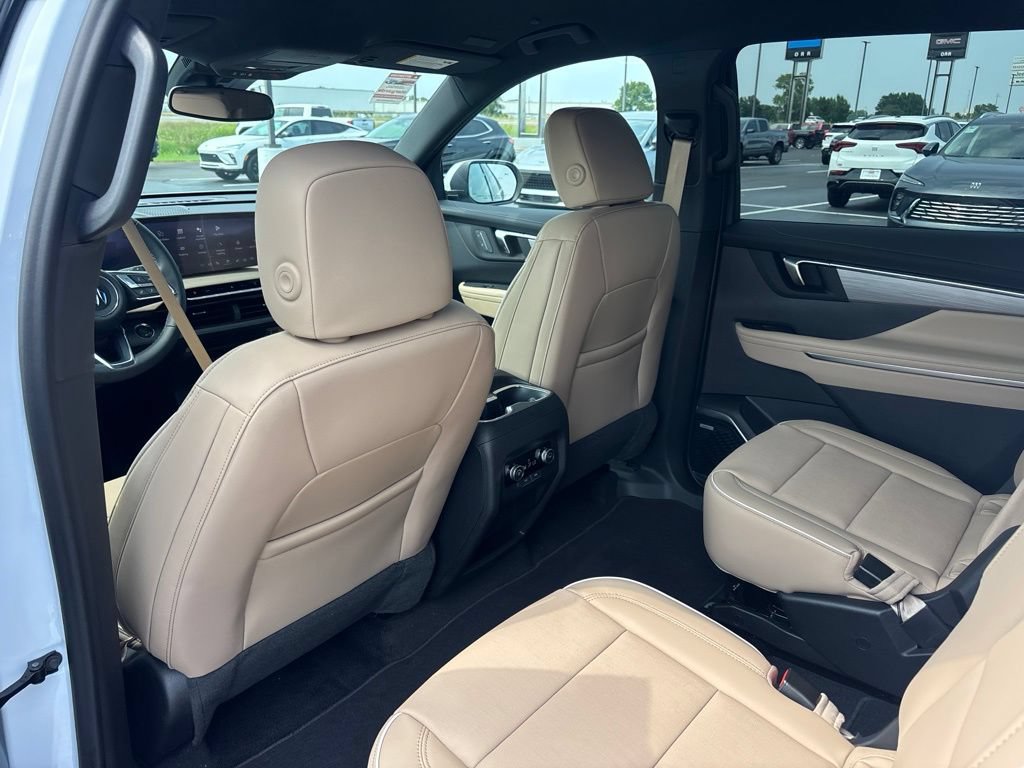 New 2026 Buick Enclave Preferred FWD image 9